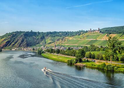 Down the Moselle