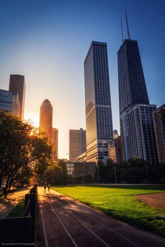 Sunset jogging in Chicago