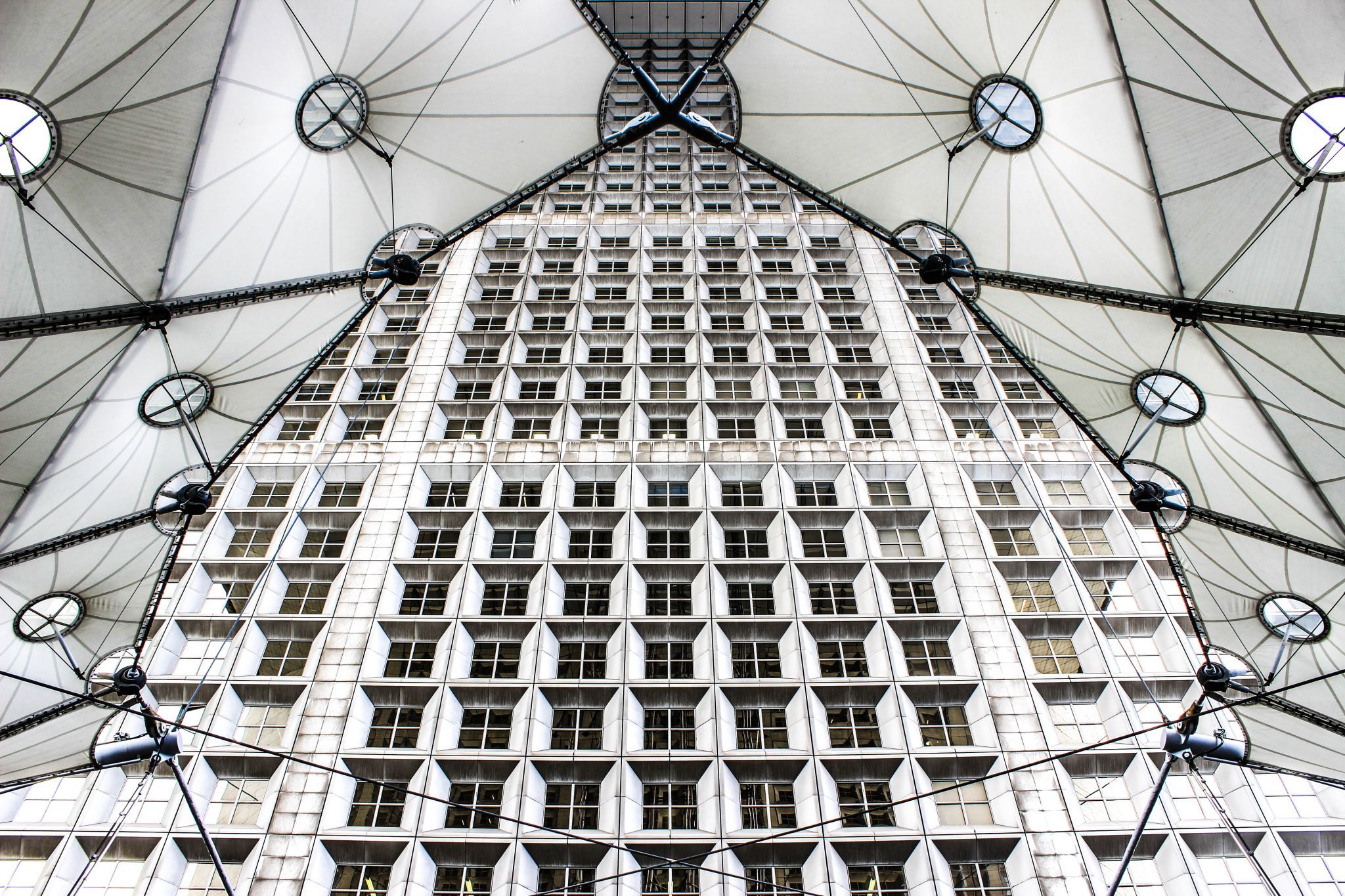 Grande Arche de la Défense, Paris, France