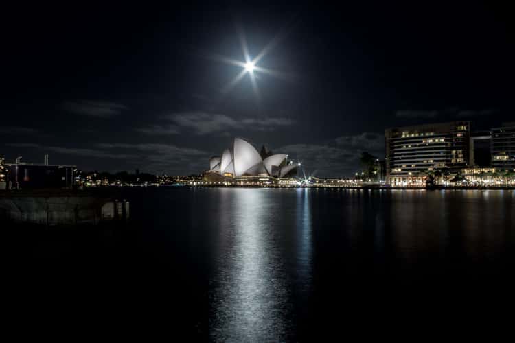 Sydney Opera House - Hickson Road Reserve Viewpoint