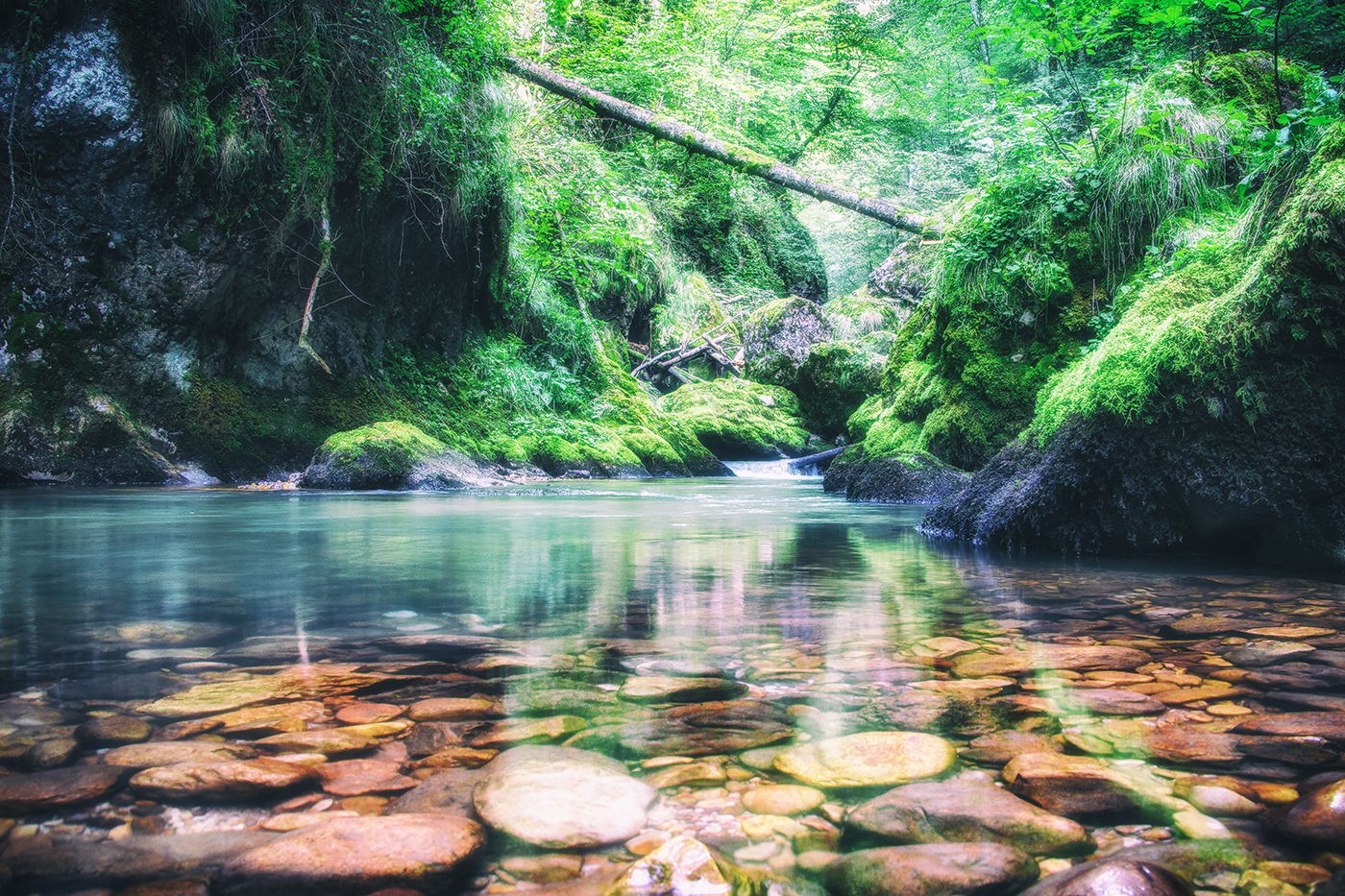 Cheile Galbenei, Romania