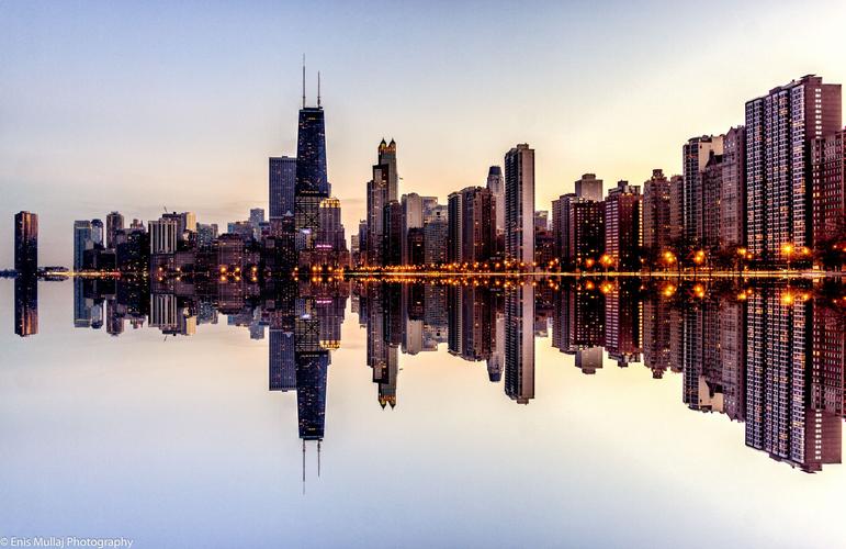 Chicagos Reflection