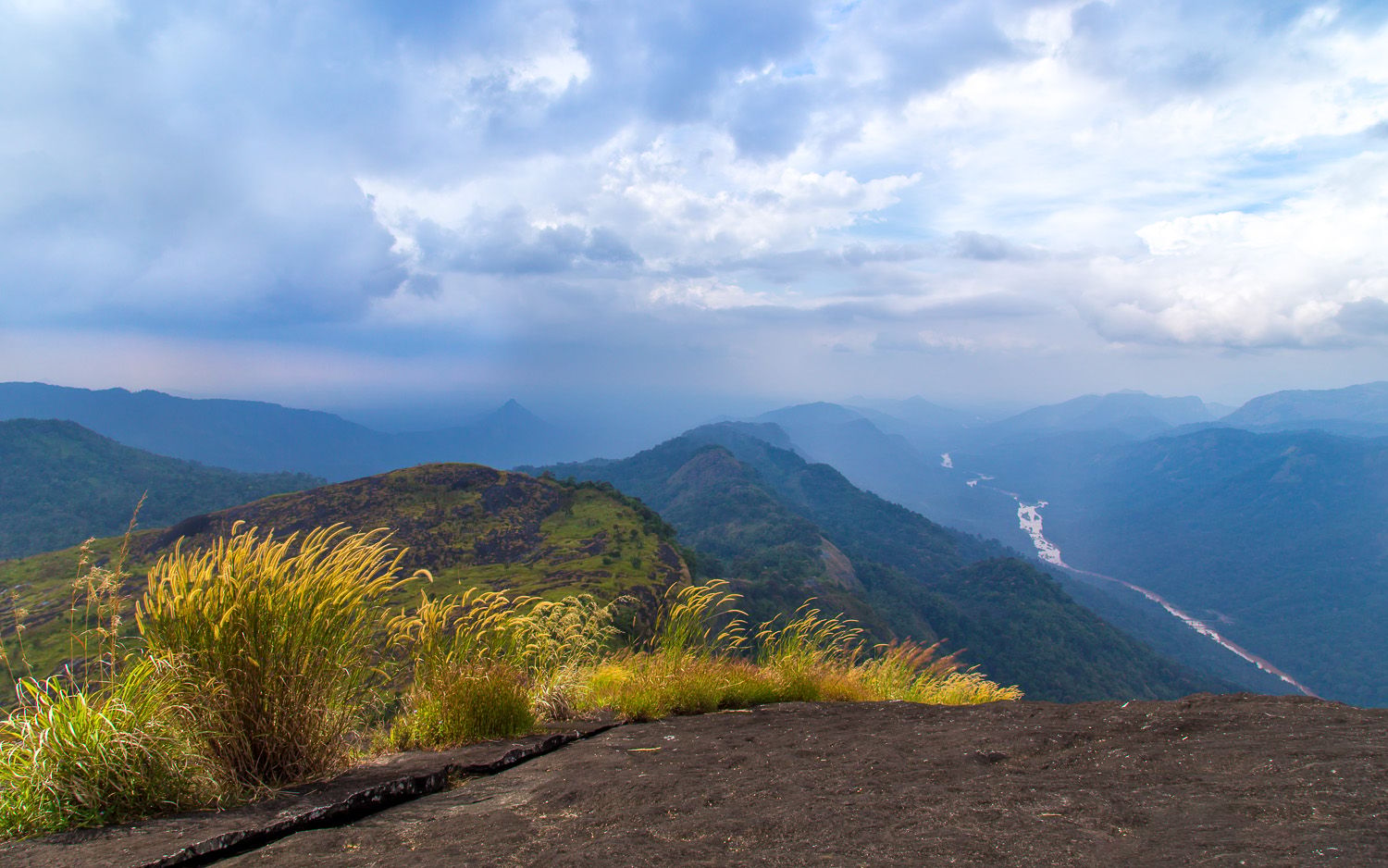 Meenuliyan Para, India