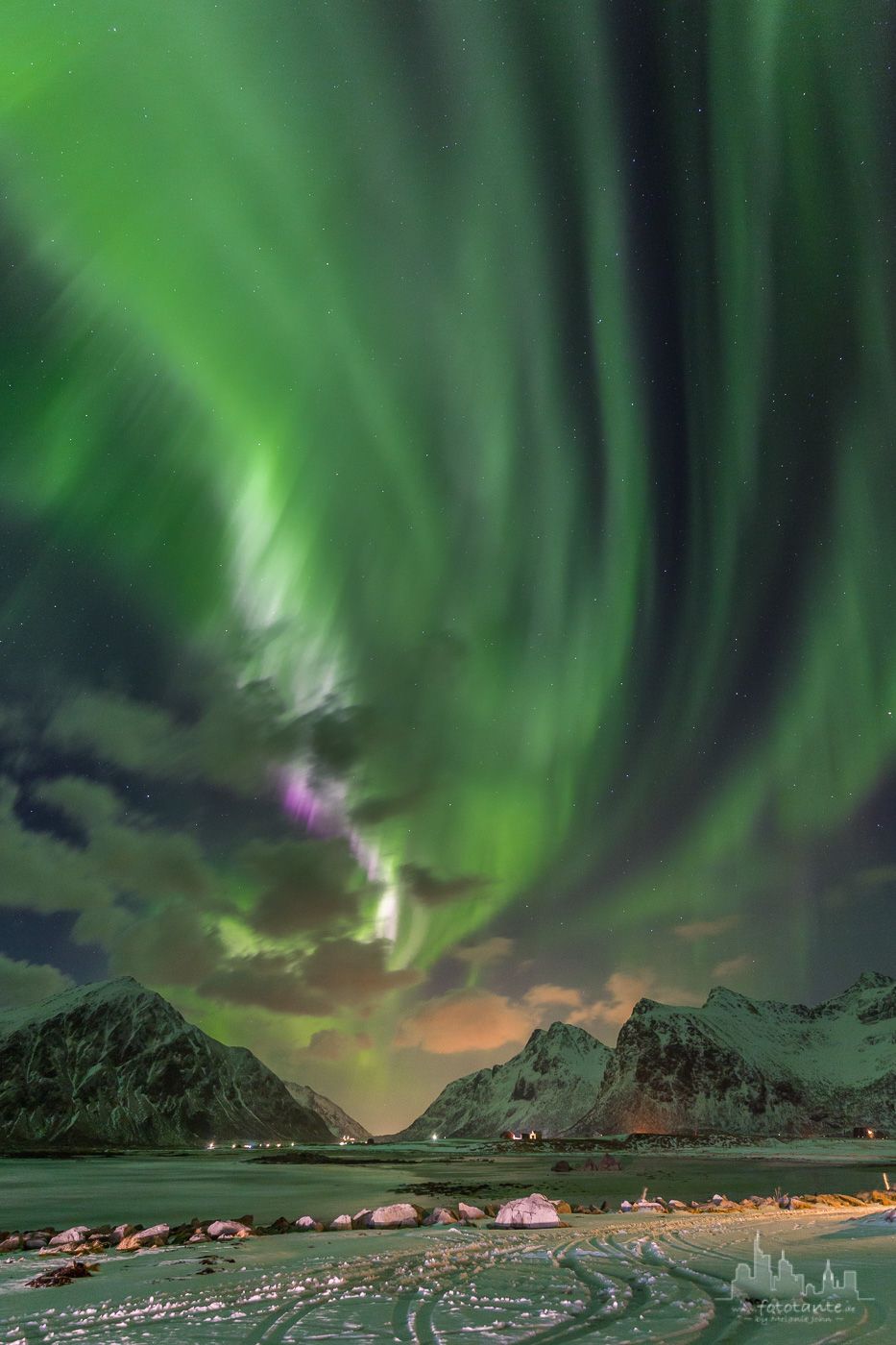 Skagsanden Beach, Lofoten, Norway