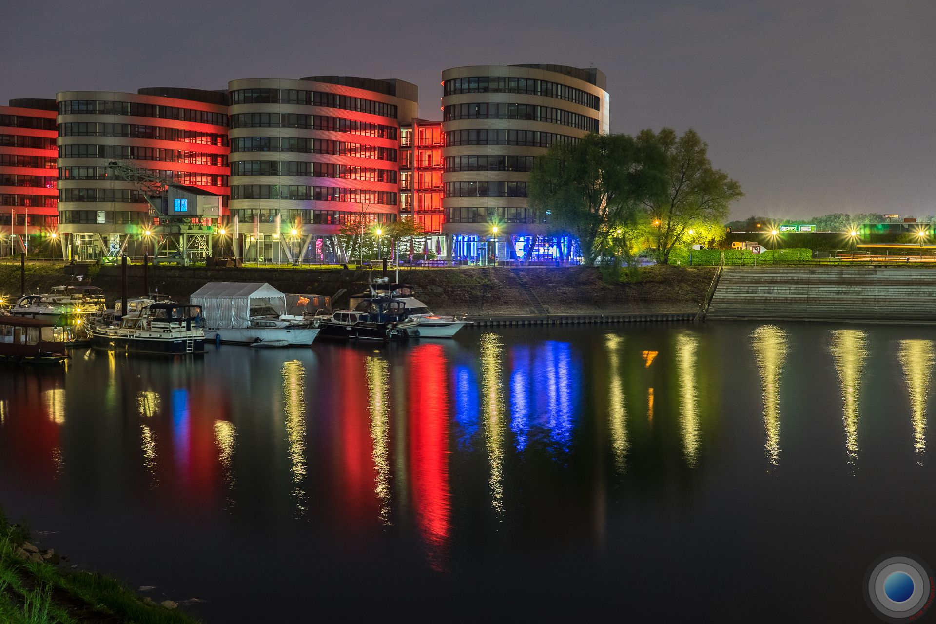5 Boats in Blue and Red, Germany