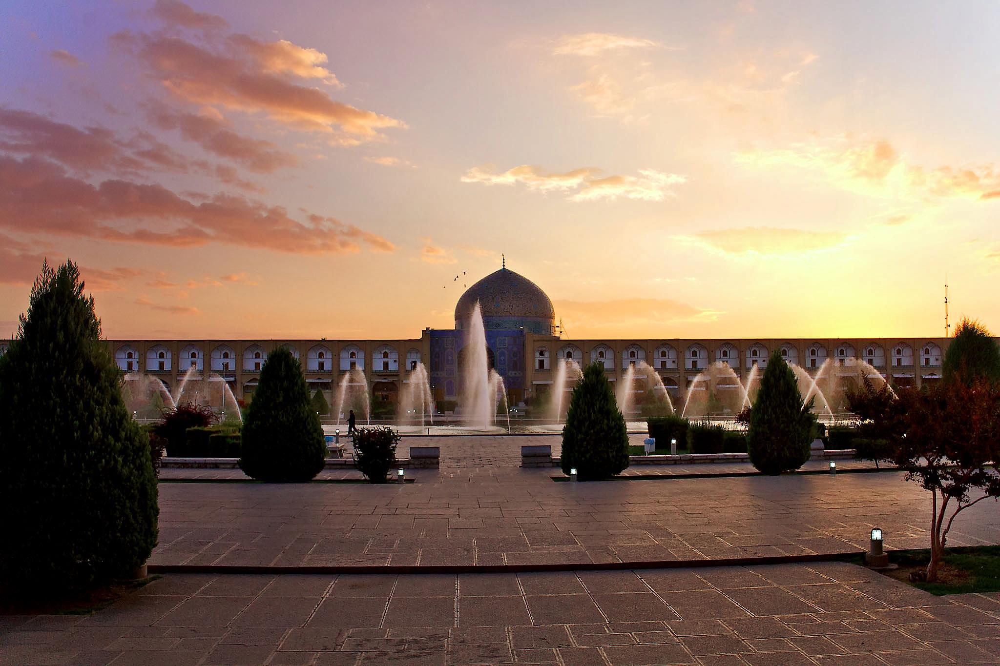 Naqsh-e Jahan Square, Isfahan, Iran