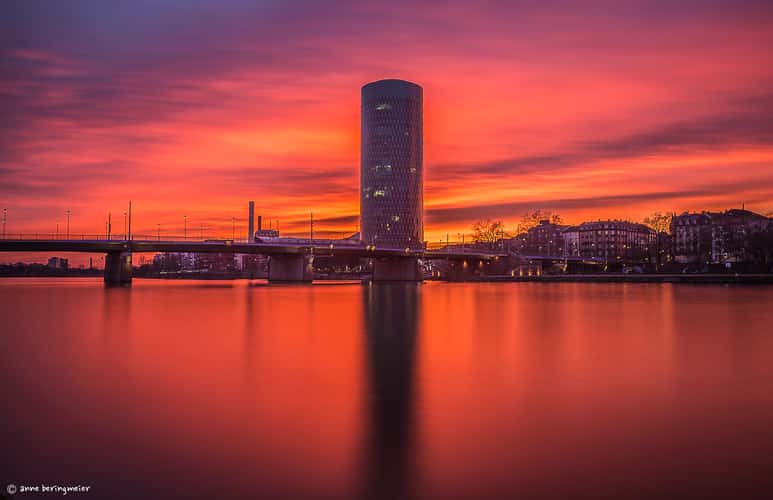 Westhafen Tower