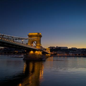 Chain Bridge, Hungary