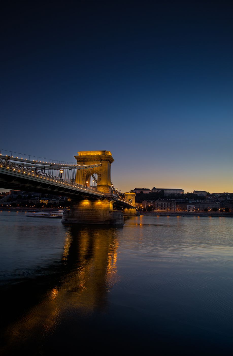 Chain Bridge, Hungary