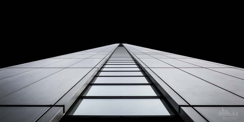 Silver Tower *look up*, Frankfurt am Main