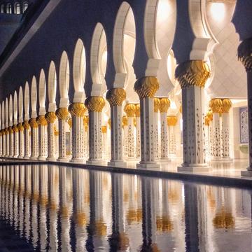The Grand Mosque, Abu Dhabi, United Arab Emirates