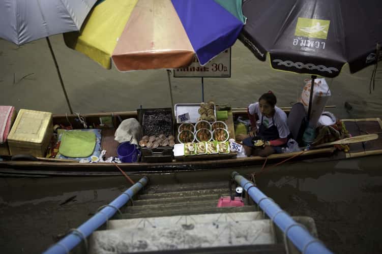Floating Market - Damnoen Saduak