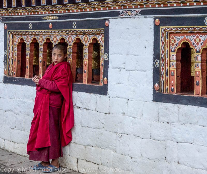junger Mönche, Bhutan