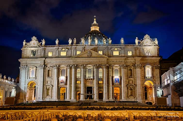 St. Peter's Square - Piazza San Pietro