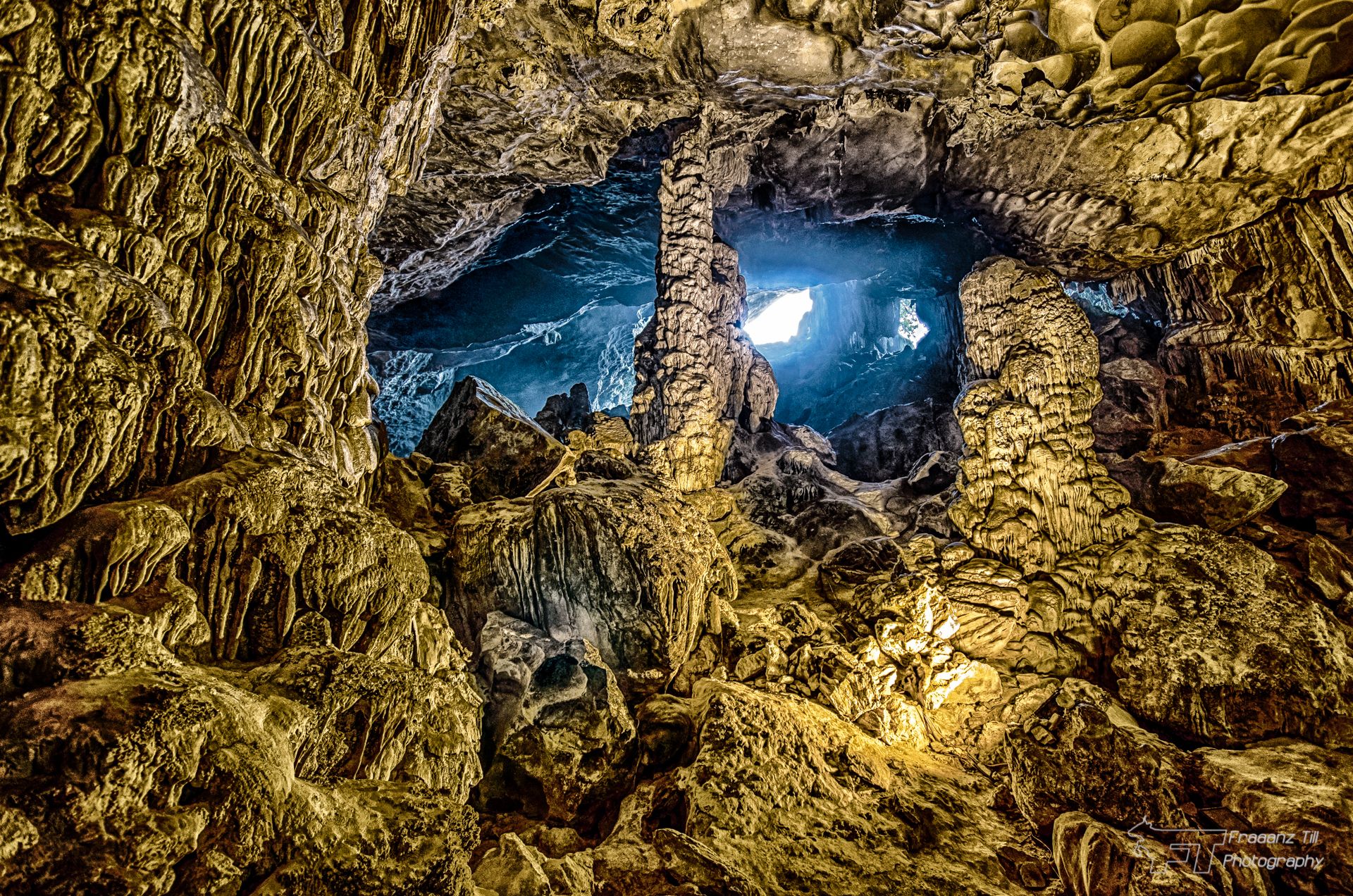 Sung Sot Grotto - Ha Long Bay, Vietnam