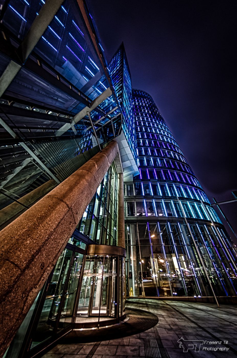 Uniqa Tower, Austria