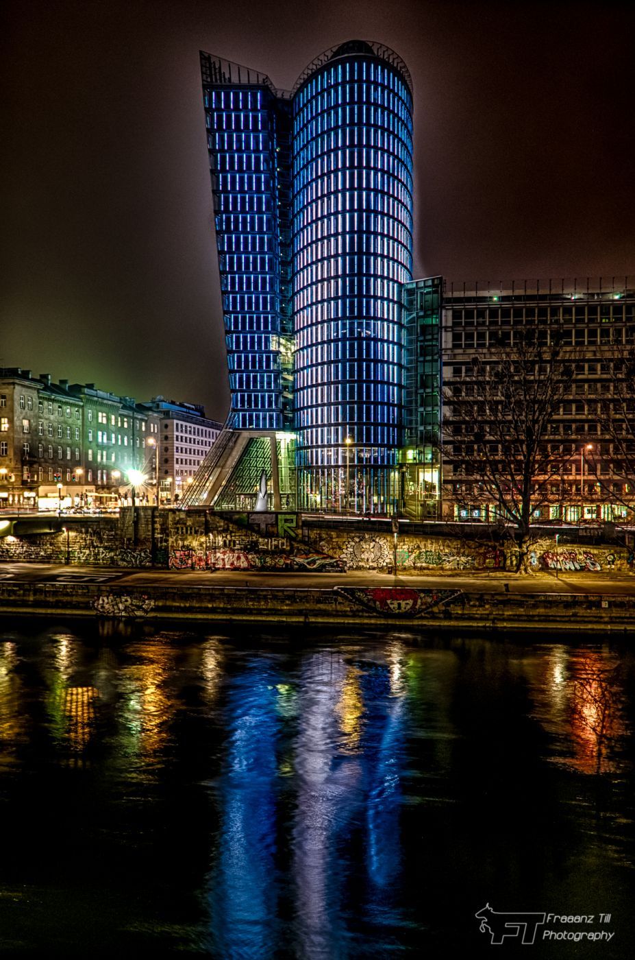 Uniqa Tower, Austria