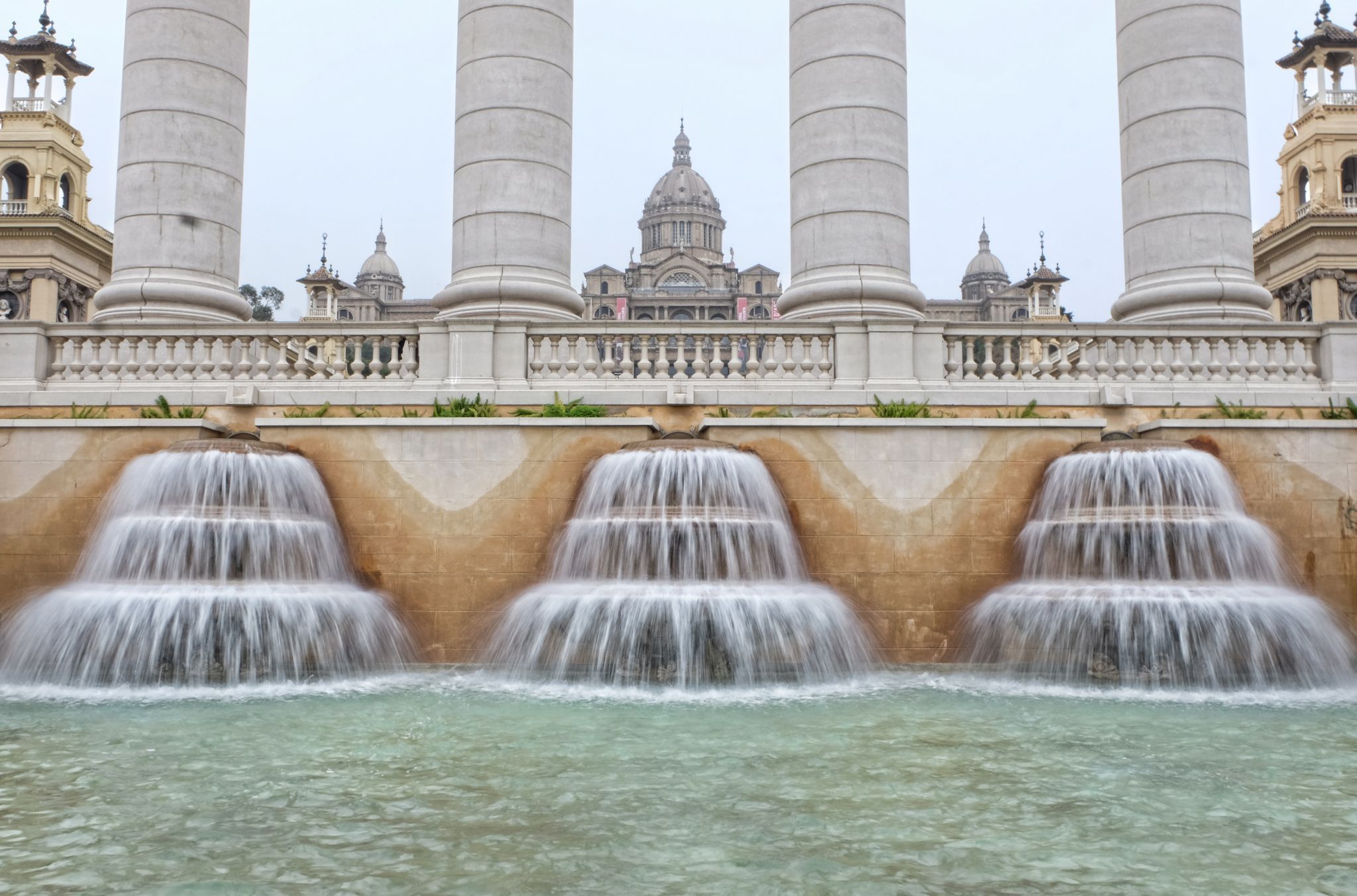 Placa D'Espanya, Spain