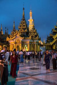 Shwedagonpagoda at the blue hour