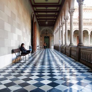 Universitat de Barcelona, Spain