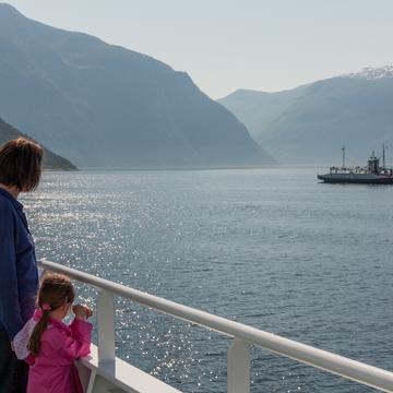Ferries Fodnes-Mannheller, Sognefjord, Norway