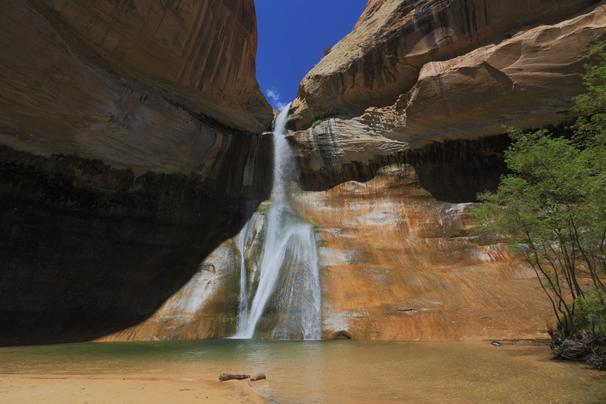 Lower calf creek falls, USA