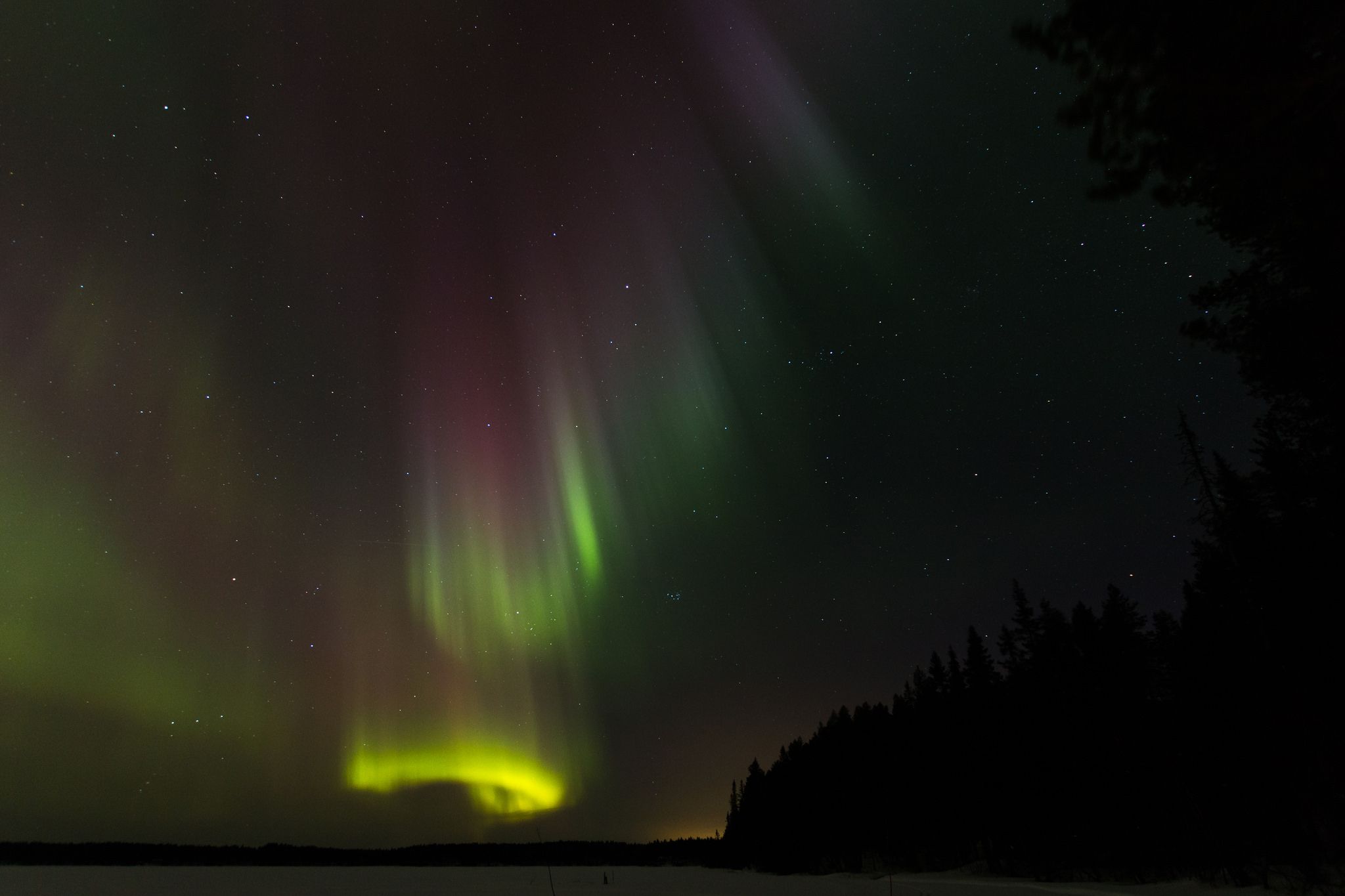 Northern Lights seen from Ollilian Lomamajat, Finland
