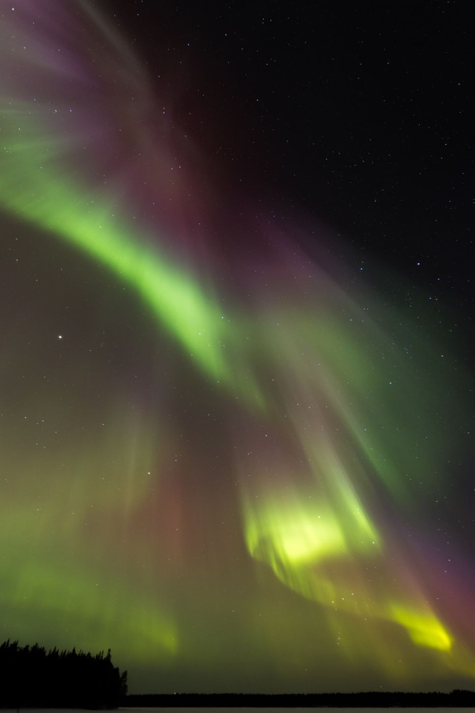 Northern Lights seen from Ollilian Lomamajat, Finland