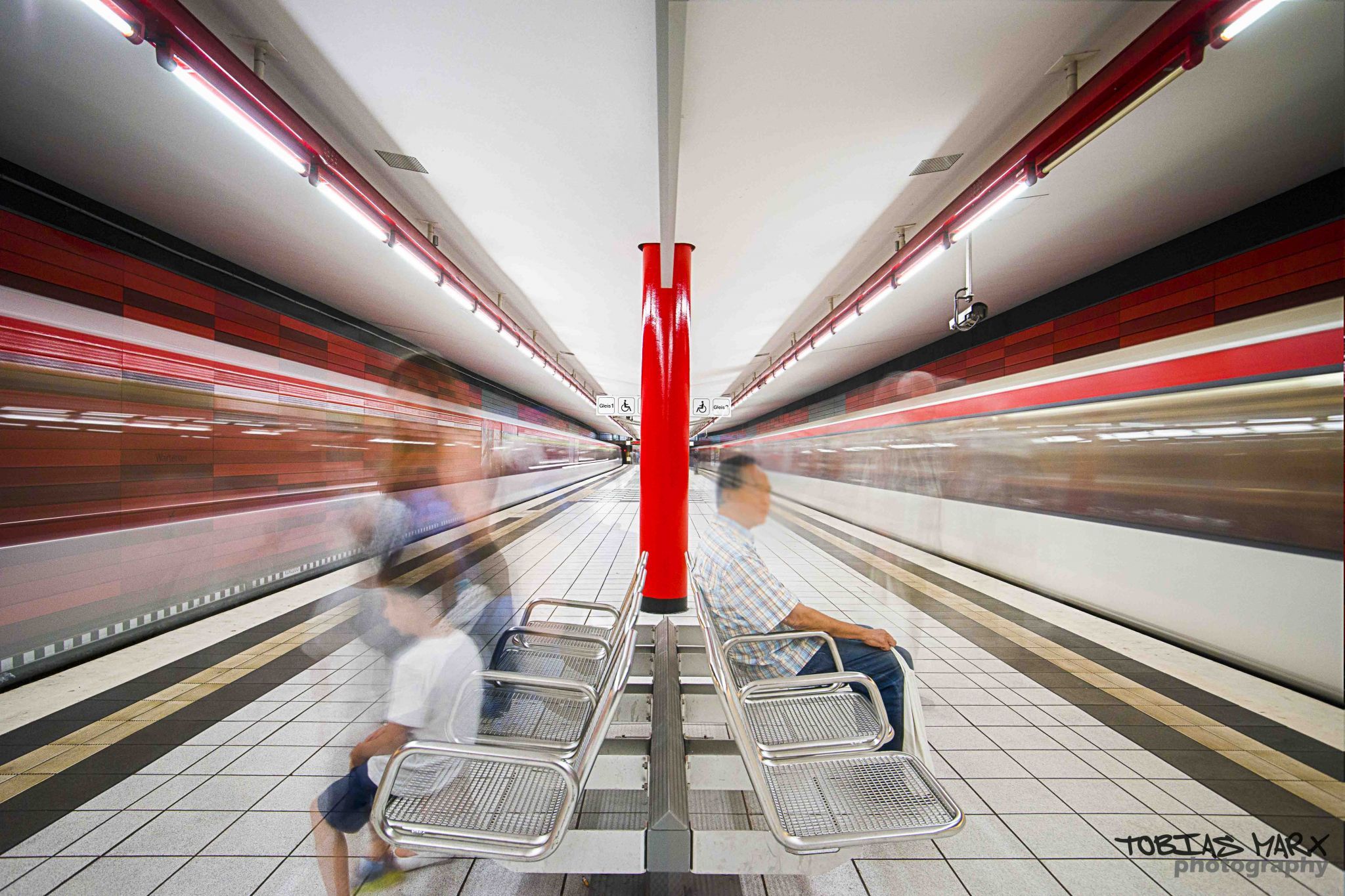  'Wartenau' - Metrostation, Hamburg, Germany
