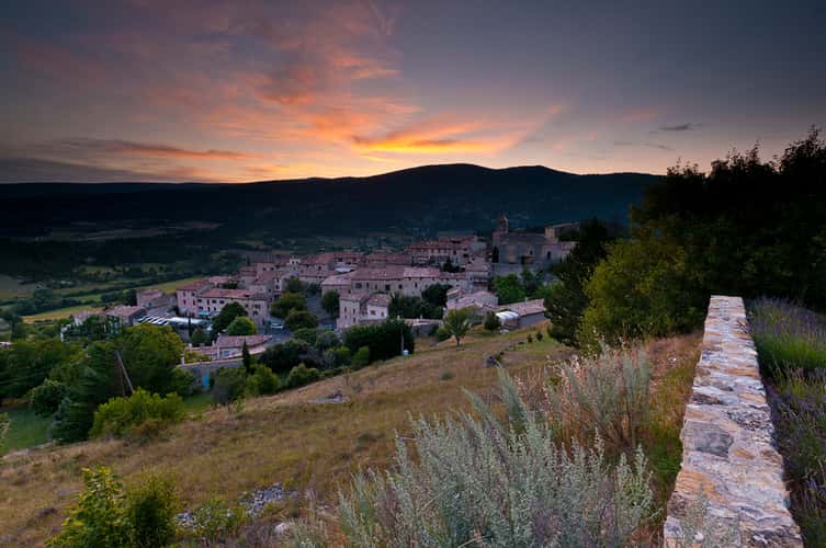 Aurel - Typically Provence Town