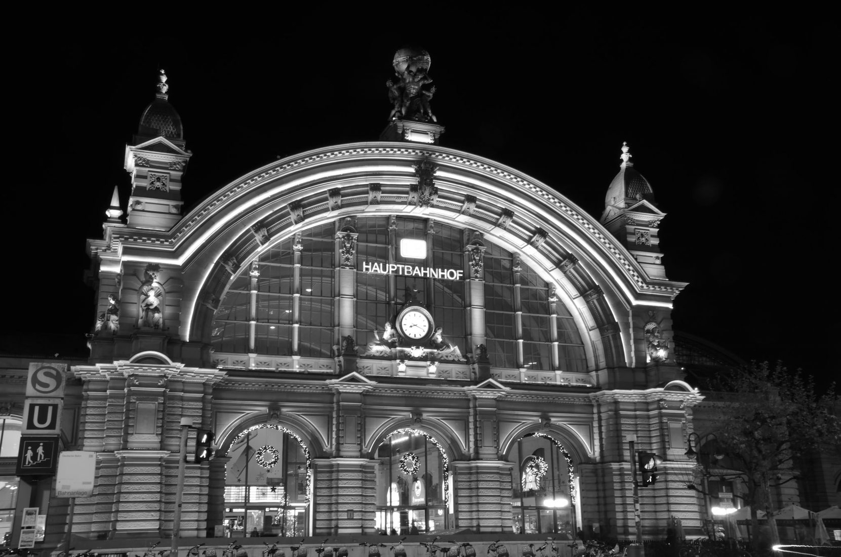 Frankfurt Central Railyway Station, Germany