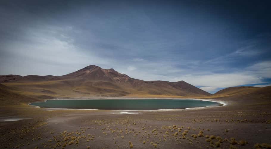 Laguna Miniques Overview, Lagunas Miñiques