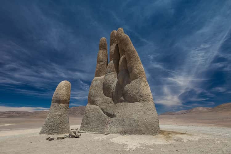 Mano del Desierto, The Hand of Chile