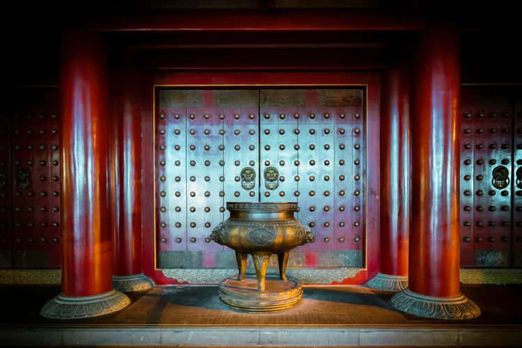 Buddha Tooth Temple - Incense Bowl