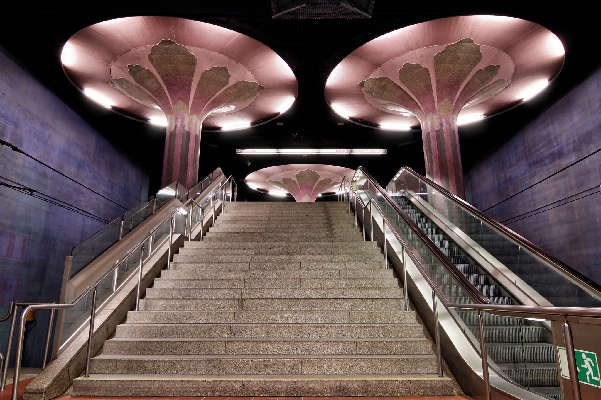 U-Bahnstation Westend, Frankfurt am Main, Germany