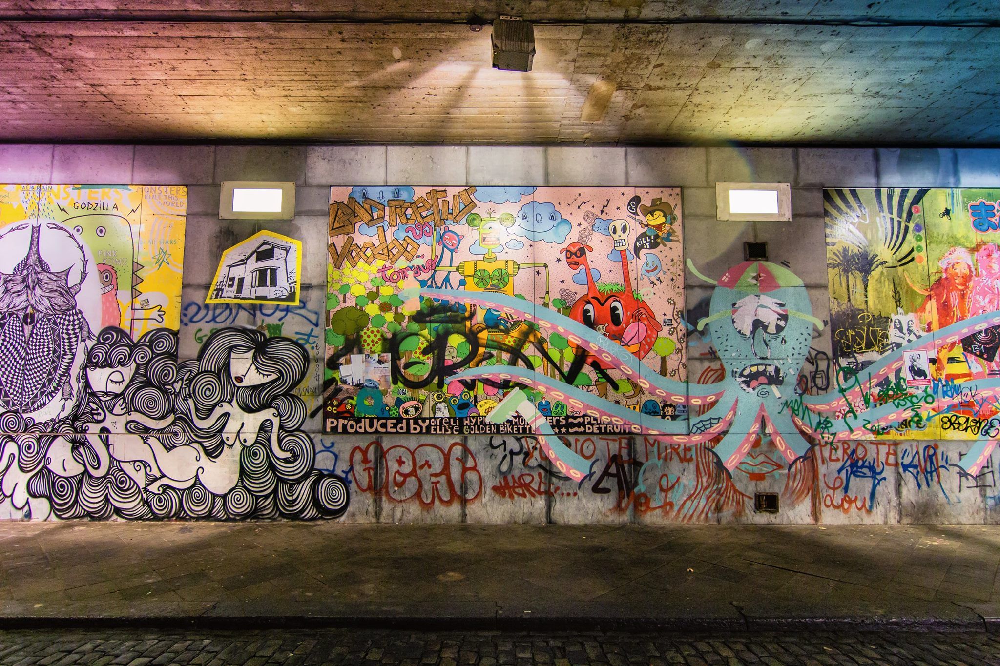 Graffiti at Rue du Tanneurs, Brussels, Belgium