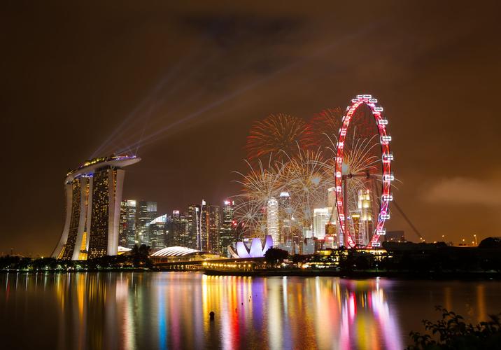Helix Bridge & Marina Bay Sands, Singapore