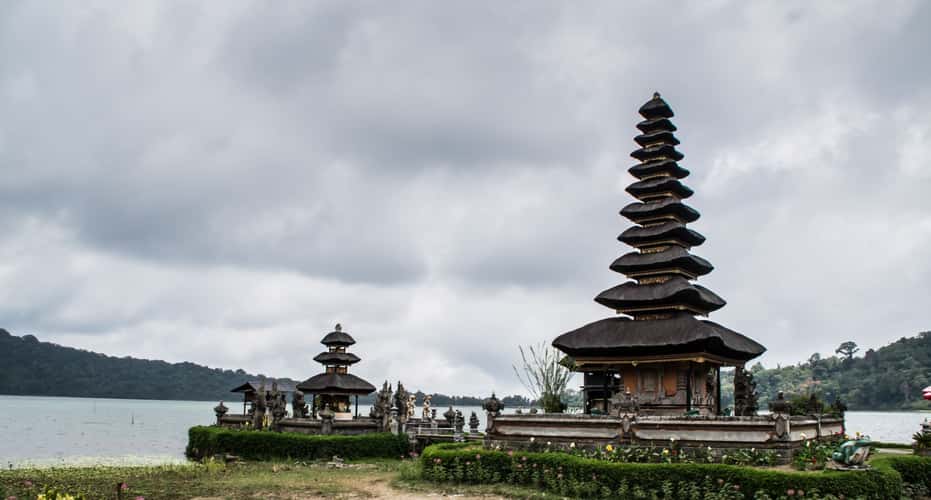 Ulun Danu Temple at Beratan Lake
