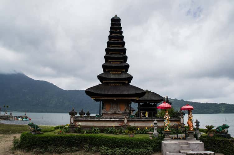 Ulun Danu Temple at Beratan Lake