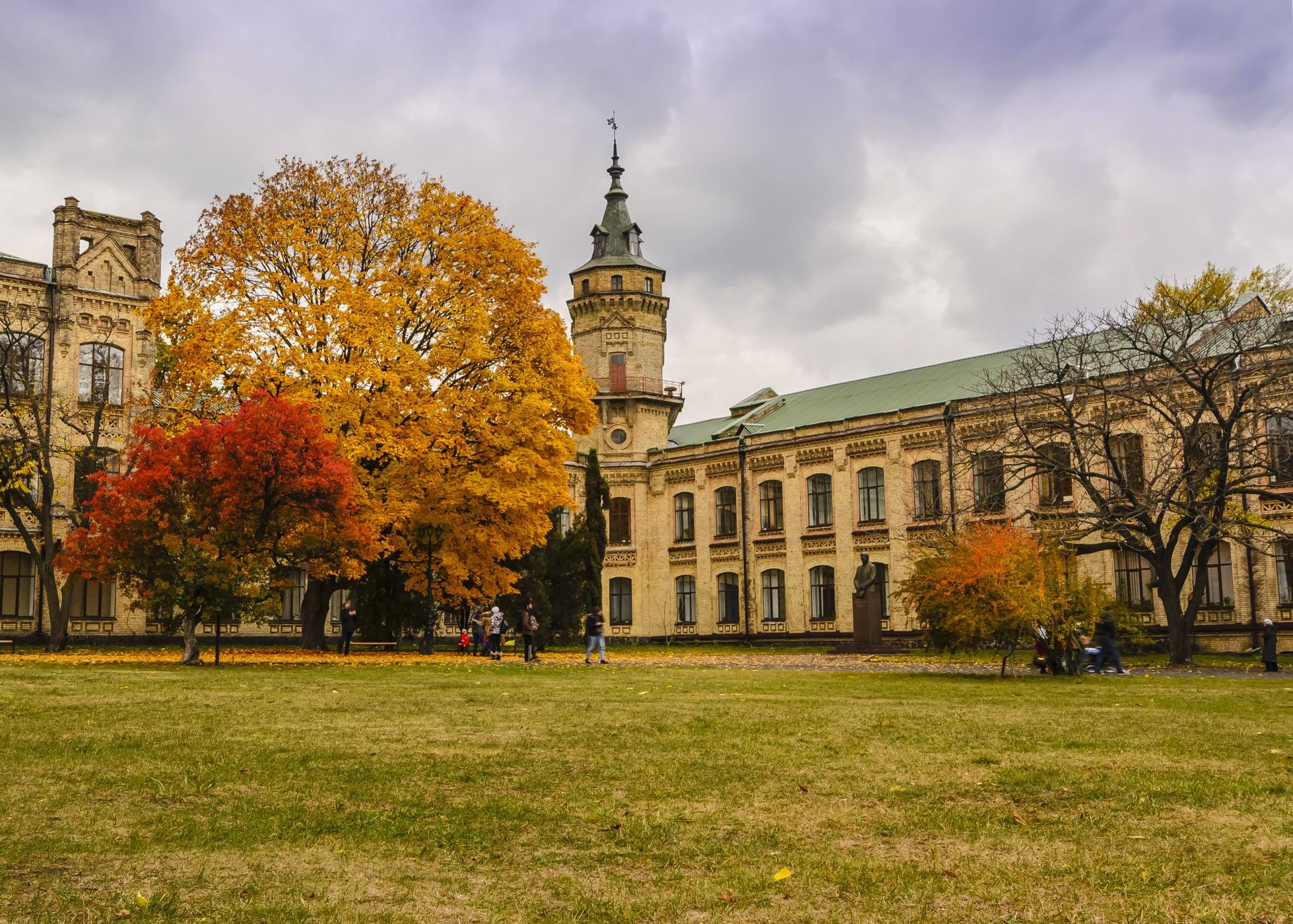 Autumn has already come, Ukraine