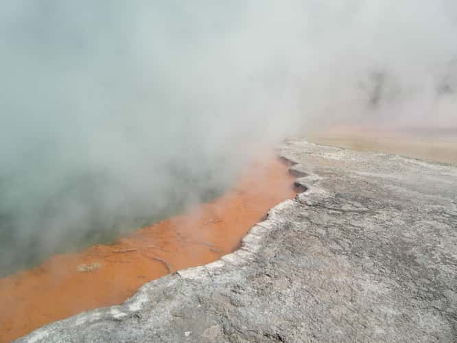 Champagne Pool at Wai-O-Tapu