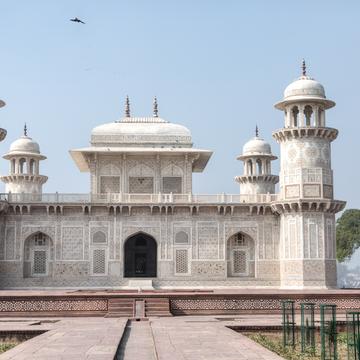 Tomb of I'timād-ud-Daulah, India