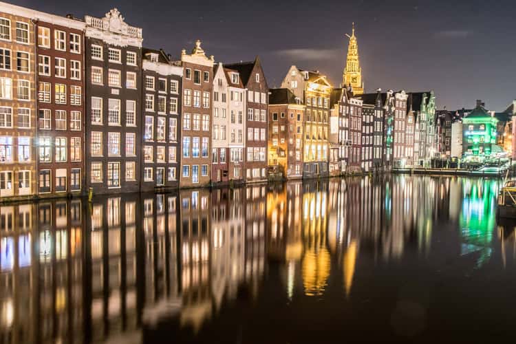 Damrak, Amsterdam
