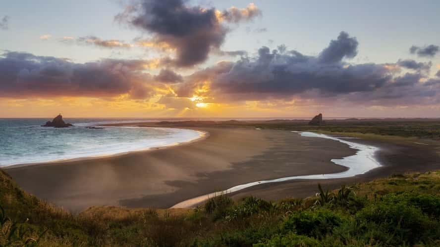 Whatipu Beach, Auckland