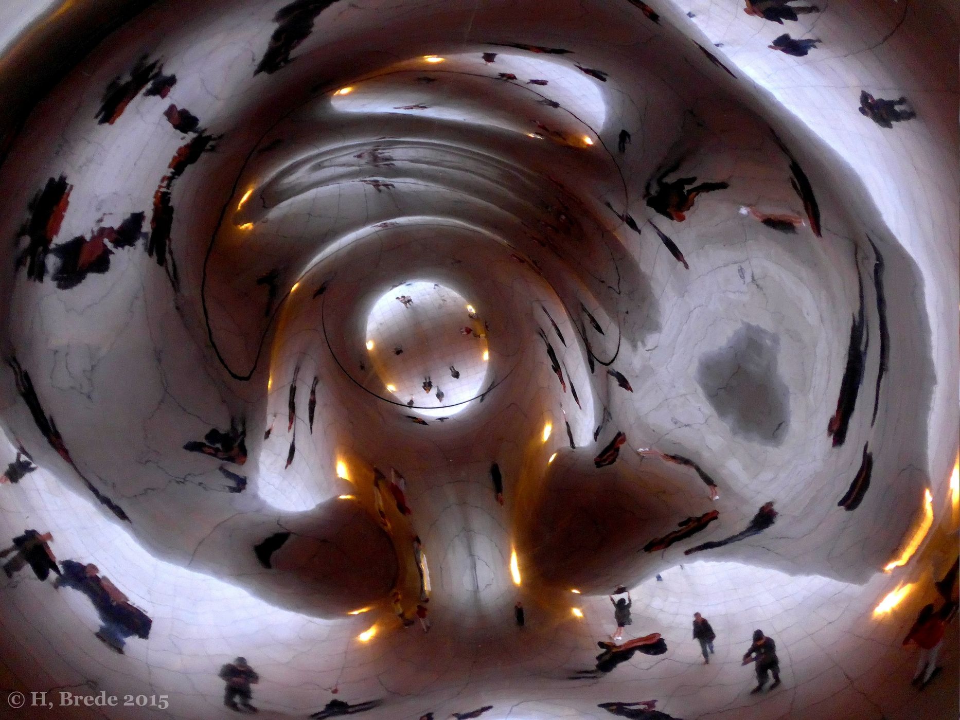 A view of the Cloud Gate, USA