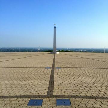 Hoheward Obelisk Sundial, Germany