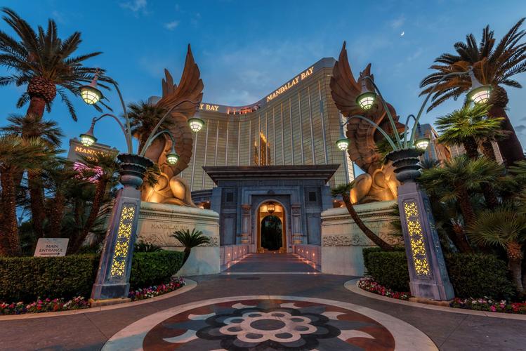 Pedestrian Entrance to the Mandalay Bay casino