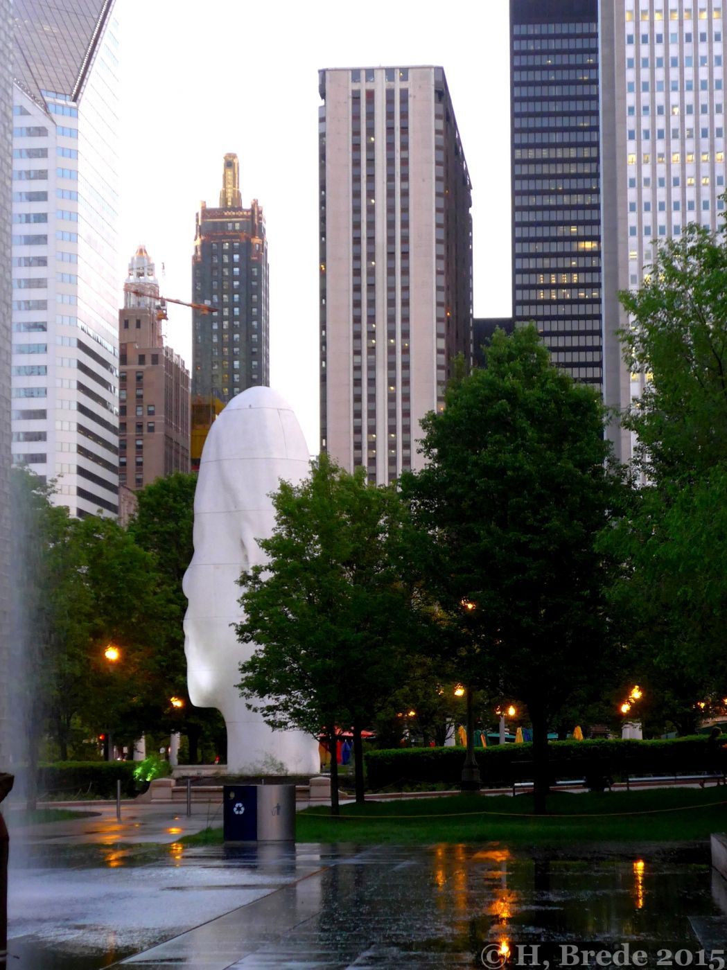 Skulptures in the Millenium Park, USA