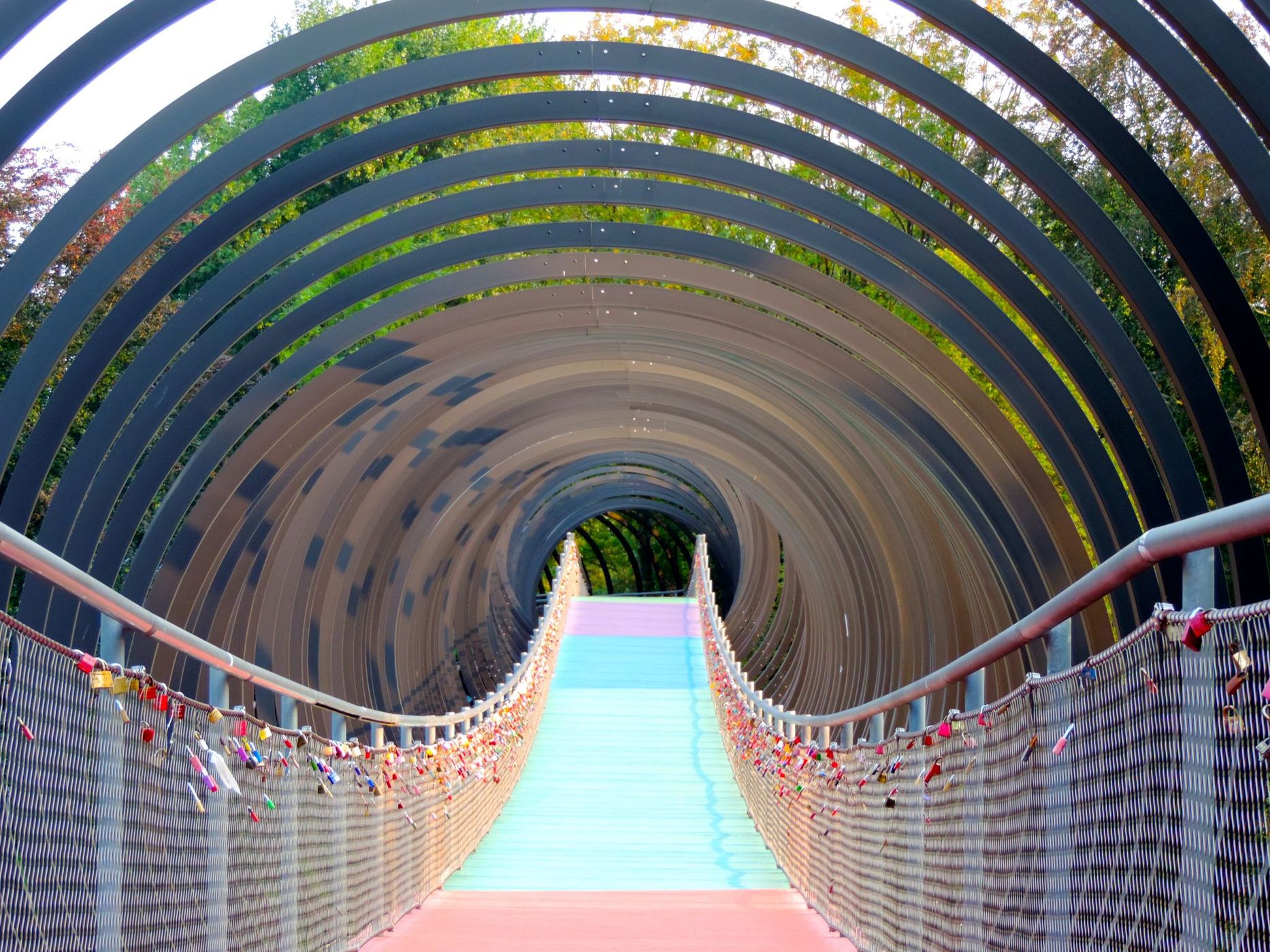 Slinky Spring To Fame Oberhausen, Germany