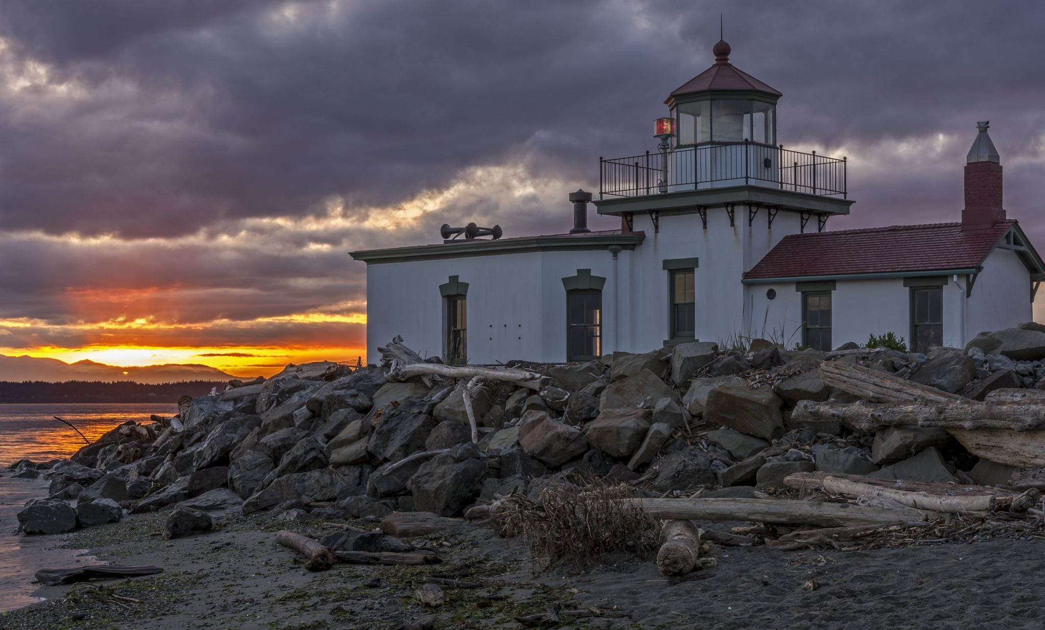 West Point Lighthouse, Seattle, USA
